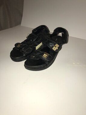NWT Mercer & Madison Black Quilted Sandals 8.5